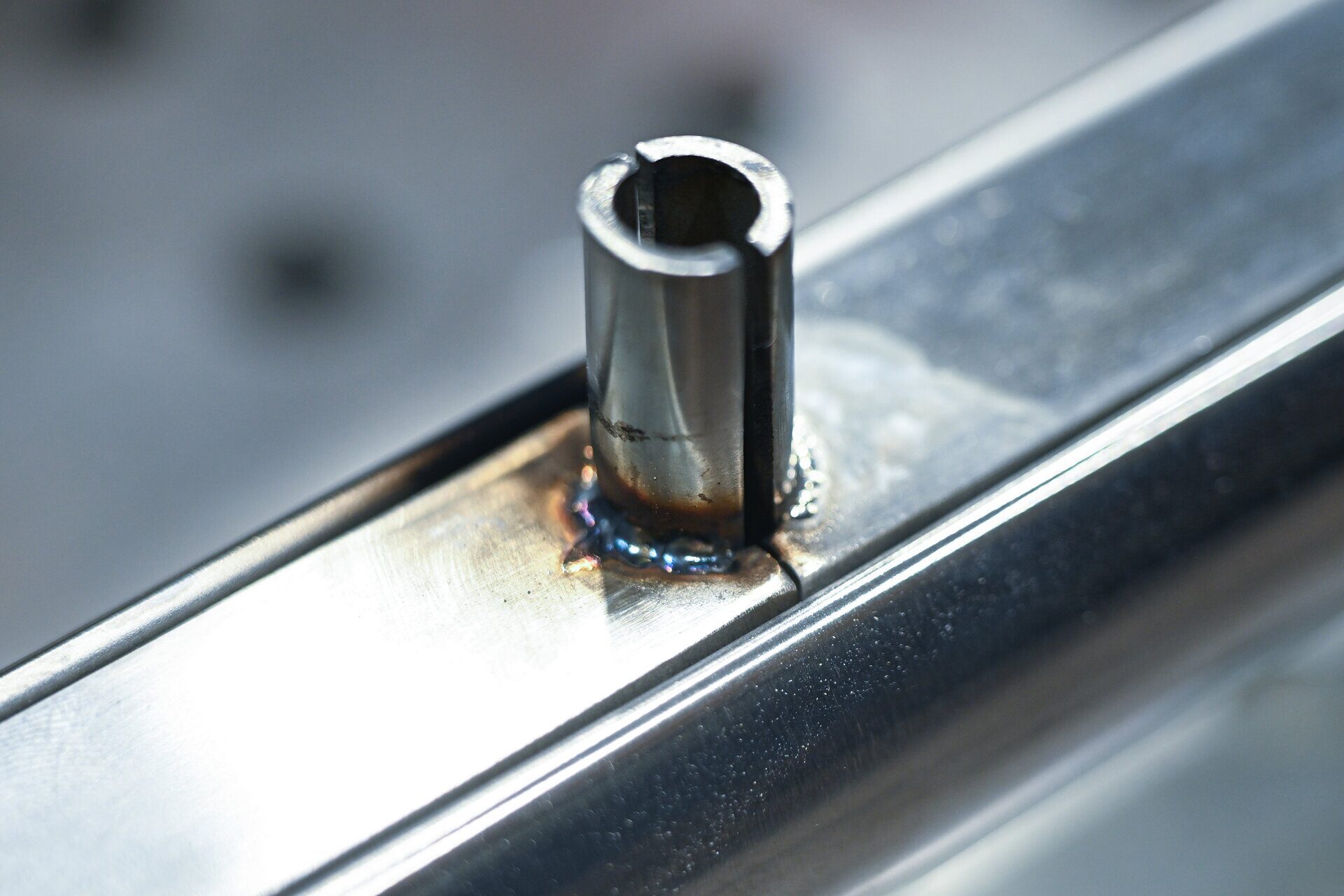 Close-up of a structural weld finished in the Thor Metal Art workshop